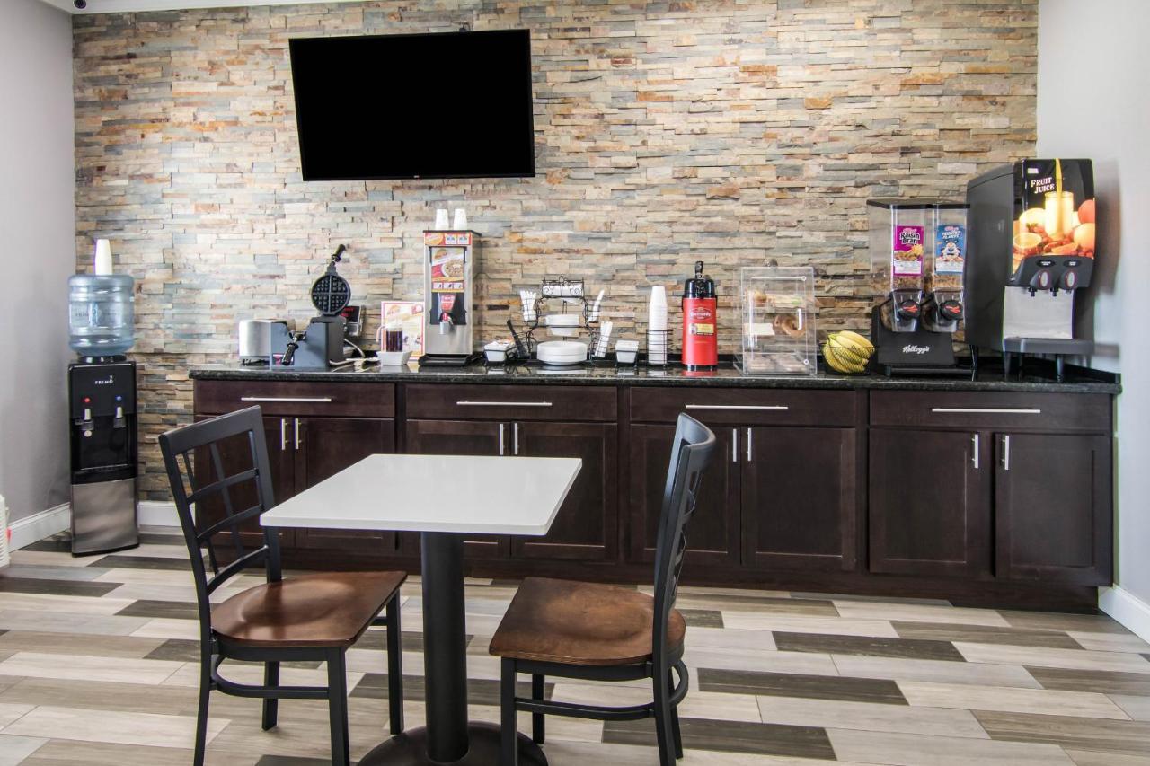 Americas Best Value Inn Perry Kültér fotó