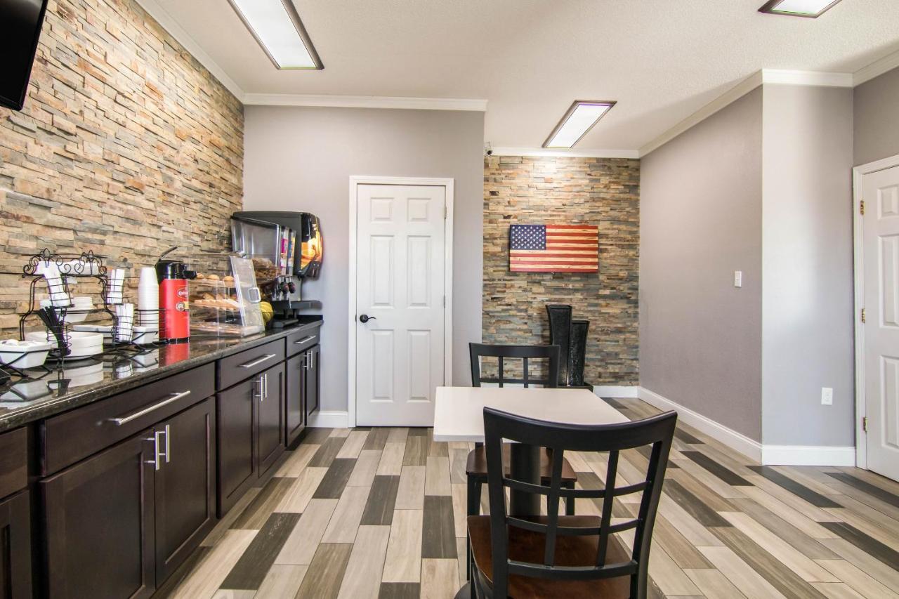 Americas Best Value Inn Perry Kültér fotó